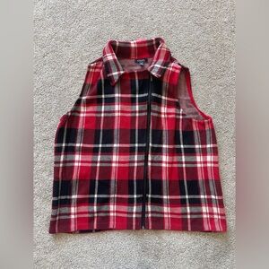 Women’s Chaps Red and Black Checkered Zipper Vest- Size 1X